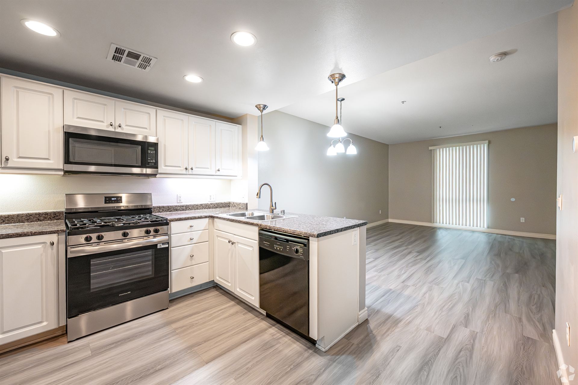2 Bed / 2 Bath Floor Plan A